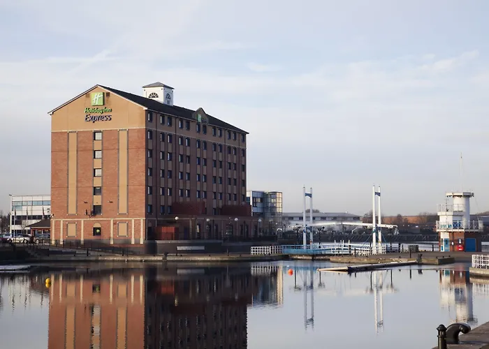 Holiday Inn Express Manchester - Salford Quays By Ihg