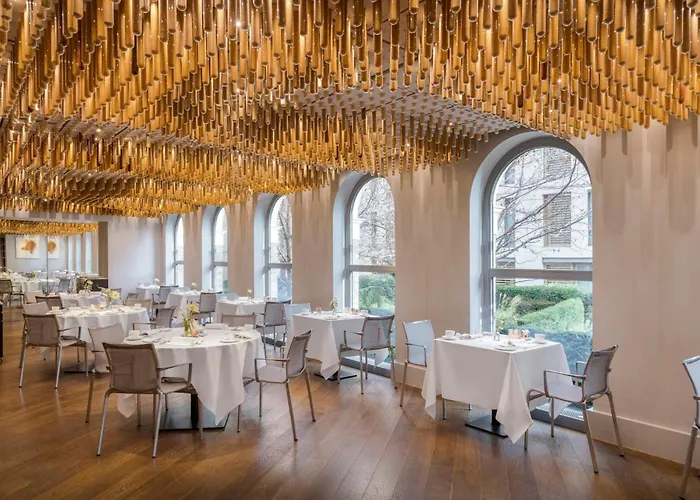 Como The Halkin London