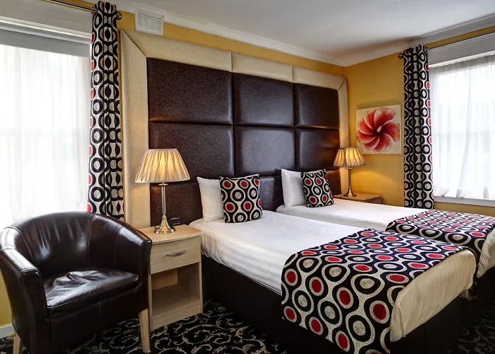 The Imperial Hotel Fort William