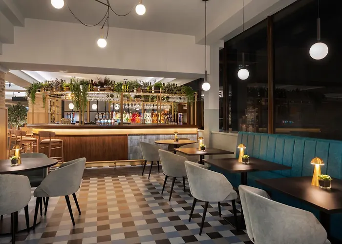 Malvern Hotels