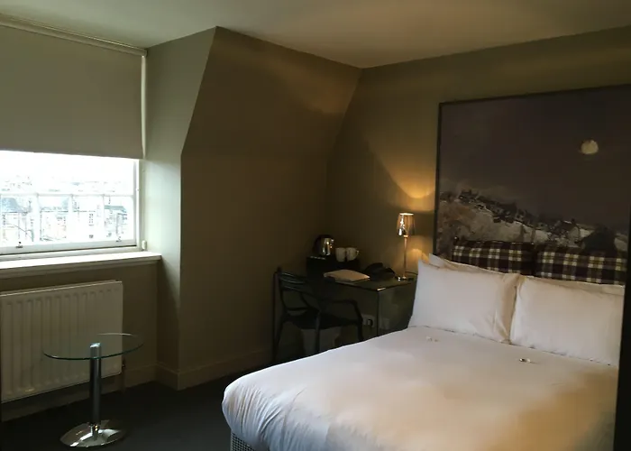 B+B Edinburgh