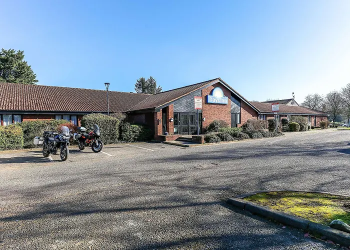 Bowness-on-Solway Hotels