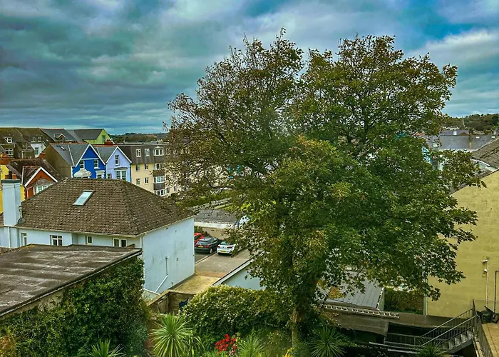 Clarence House Hotel Tenby