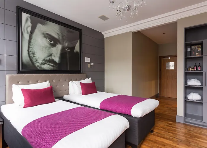 Angels Share Hotel Edinburgh