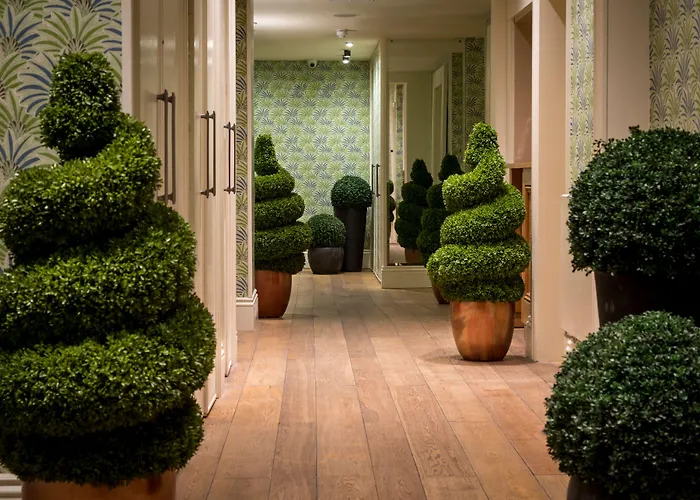Eastry Hotels