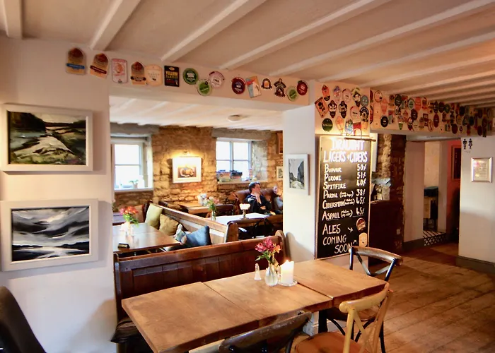 The Mousetrap Inn Bourton-on-the-Water