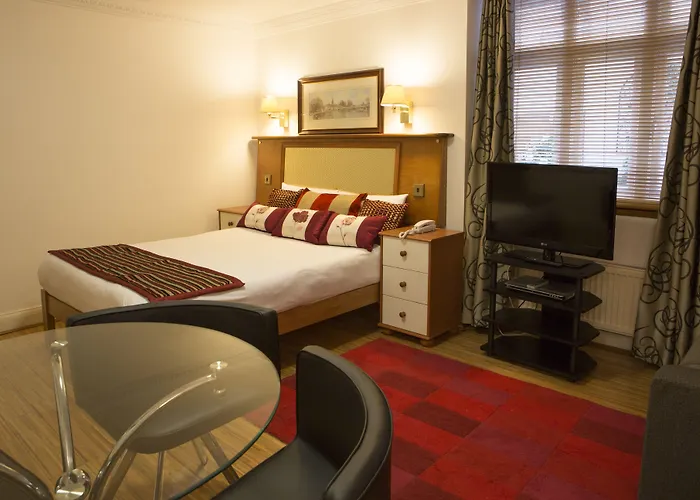 Aspen Hotel London