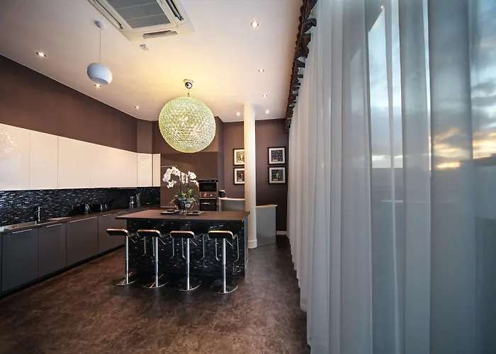 Epic Seel Street Apartments - Liverpool City Centre