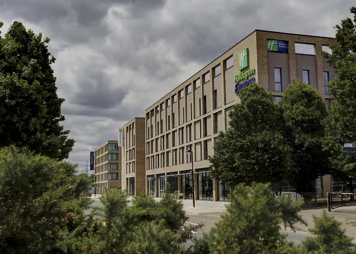 Holiday Inn Express London - Excel By Ihg
