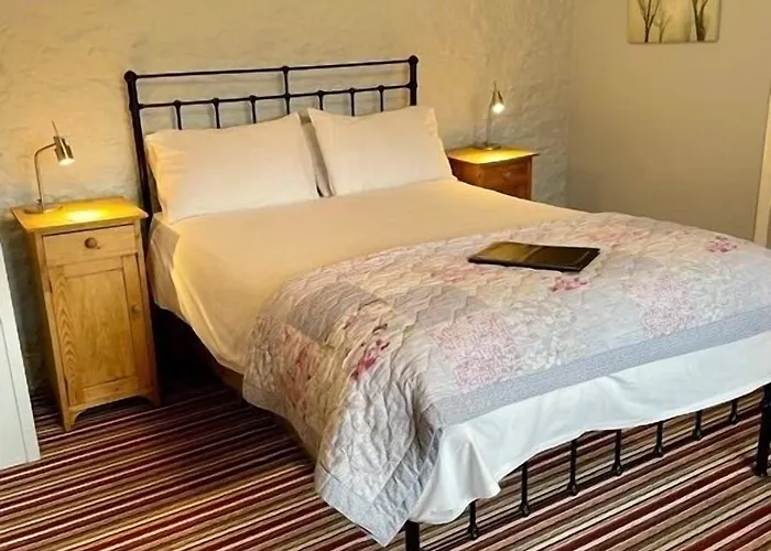The Royal Oak Burford Bed & Breakfast