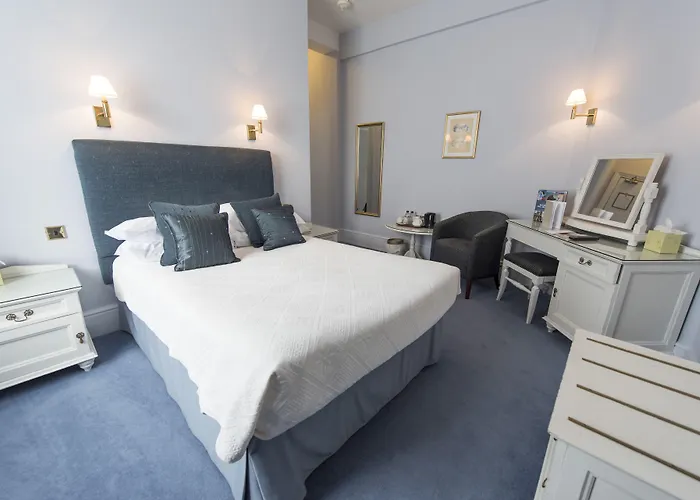 Ventnor Hotels