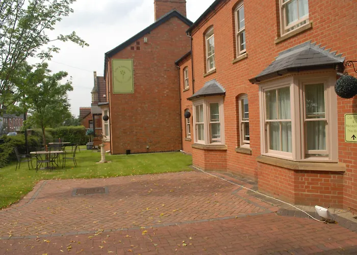 Stratford Limes Hotel