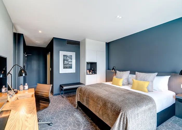 Best Bath Hotels For Families With Kids