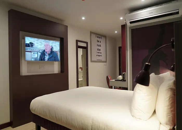 Best Western Plus London Wembley Hotel