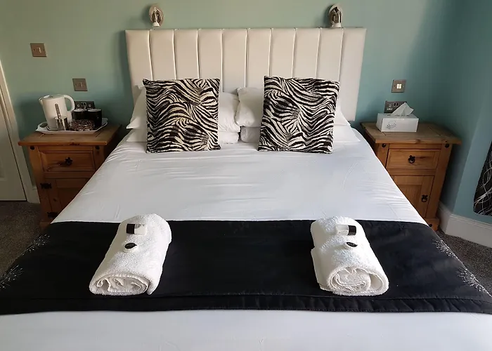 Oyo Minerva Guesthouse Newquay 