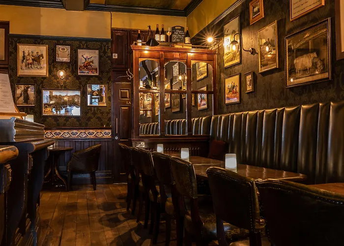 Fox And Anchor Hotel London