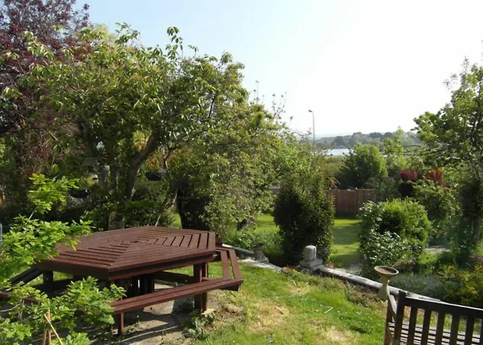 Lakeside Guest House Radipole