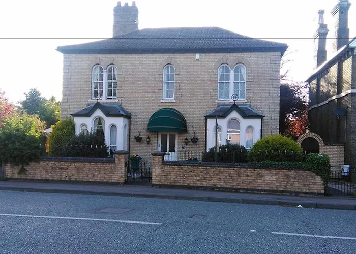 Charlotte House Hotel Peterborough