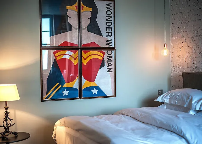 The Tommyfield Hotel London