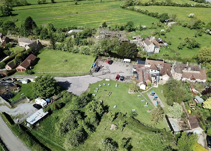 The Ship Inn - Self Catering Accommodation Gloucester