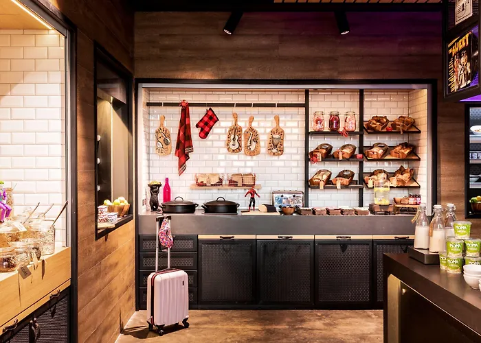 Moxy Glasgow Sec
