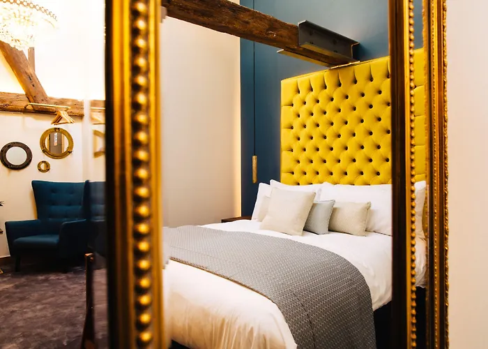 Quite Simply French Hotel Lancaster