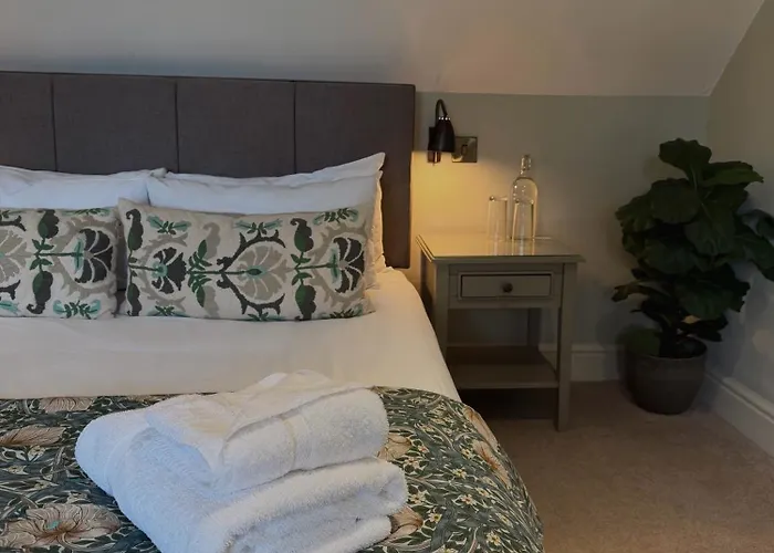 Rylands Farm Guest House Wilmslow