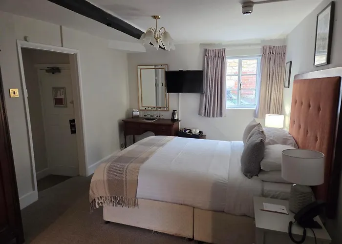 Noel Arms - "A Bespoke Hotel" Chipping Campden