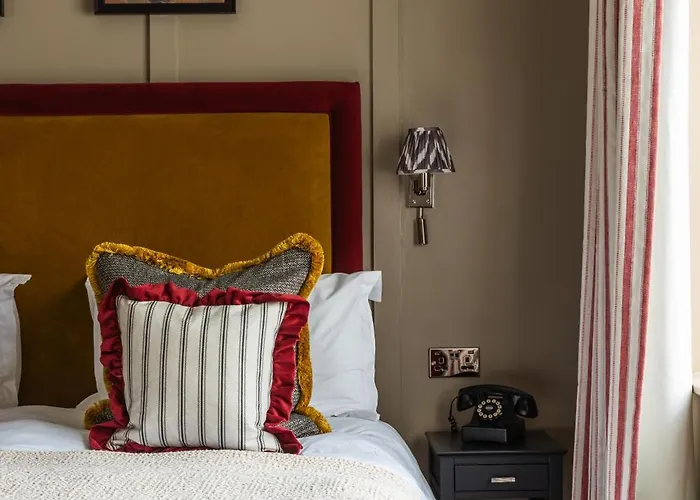 The Alma Hotel London