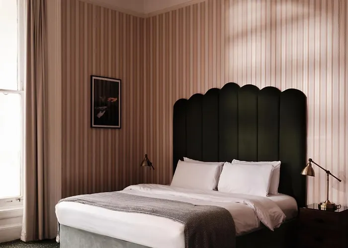 The Columbia Hotel London