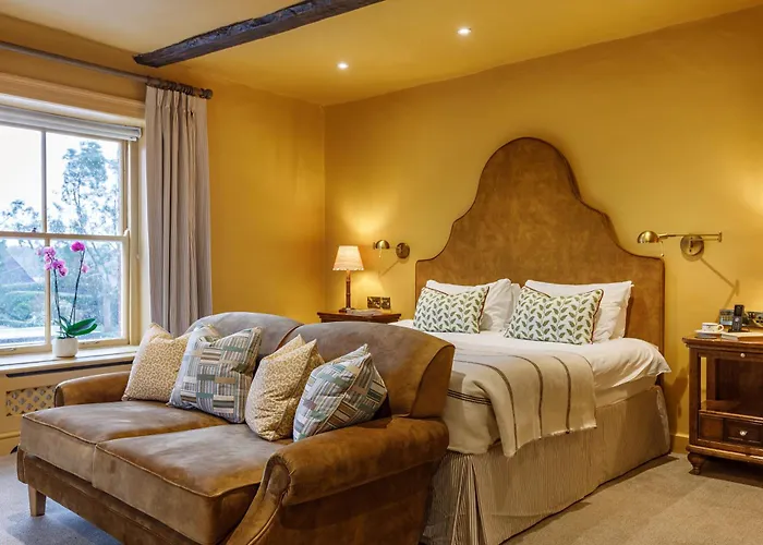 Holt (Norfolk) Hotels