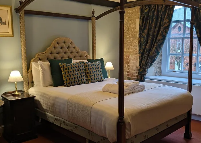 Hitchin Priory Hotel