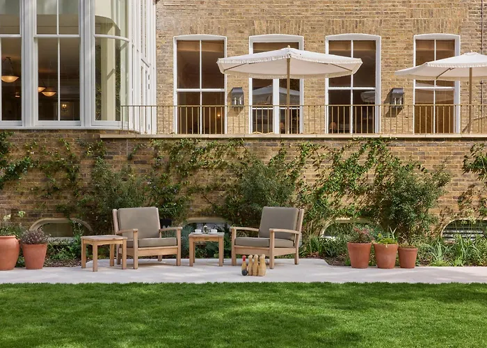 Miiro Templeton Garden Hotel London