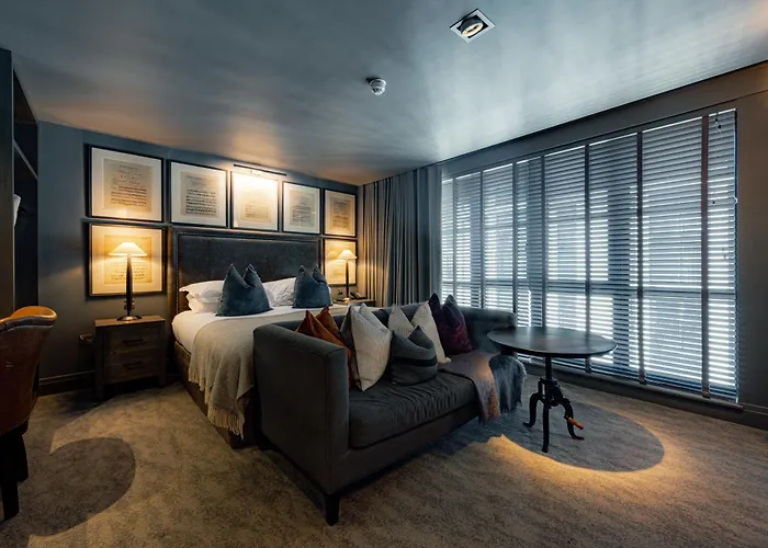 Glasgow Hotels
