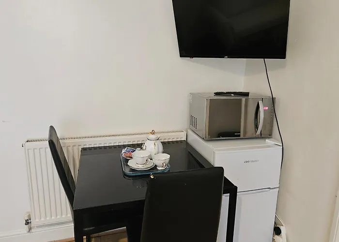 Lovely Studio Flat Reading