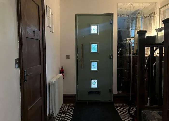 Santalijshoteliers Ltd Leicester