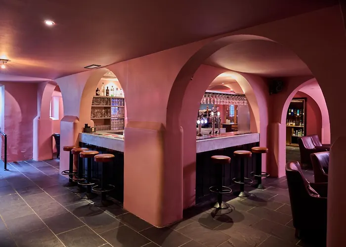 Best 8 Spa Hotels in Birmingham for a Relaxing Getaway