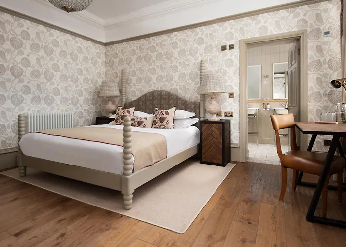 Beadnell Hotels