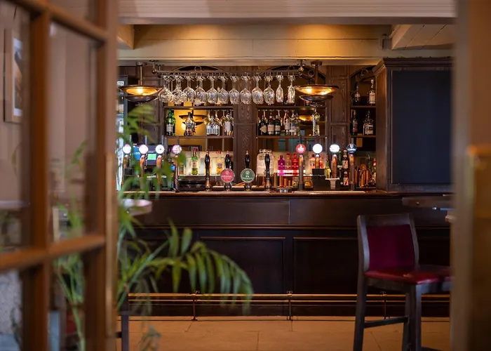 Royal Oak At Keswick Hotel