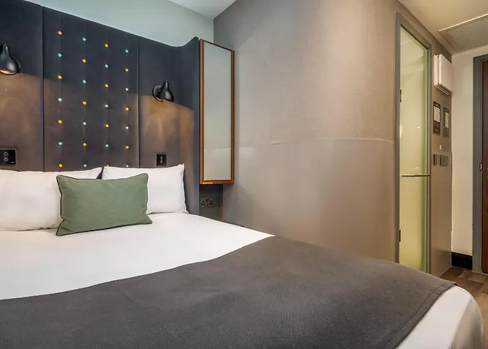 Point A Kensington Olympia Hotel London