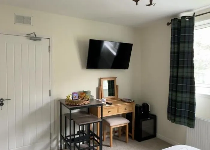 Haste Ye Back Hotel Inverness