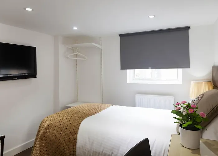 Welcome Inn Victoria London