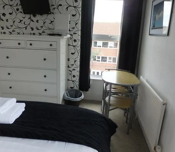Grove Guest House Beeston 