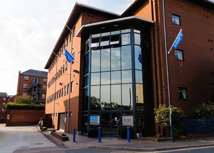 Luxe Apartments Derby