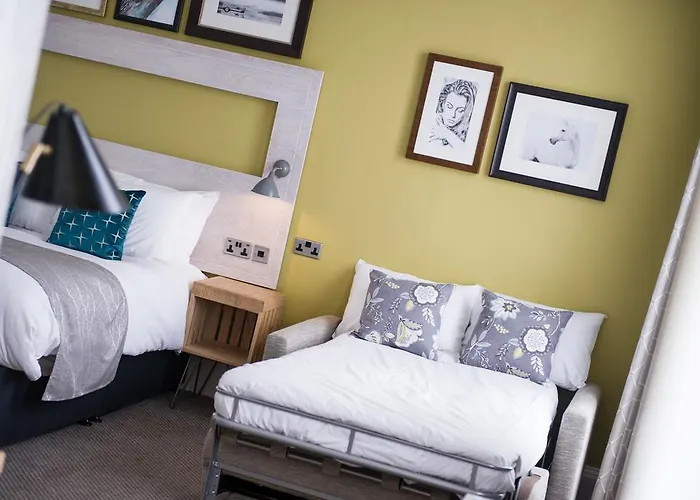 The Hedgehog By Innkeeper'S Collection Lichfield
