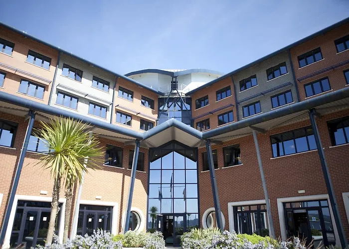 Milton (Hampshire) Hotels
