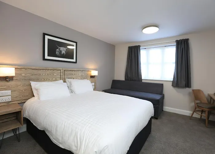Spalding Hotels