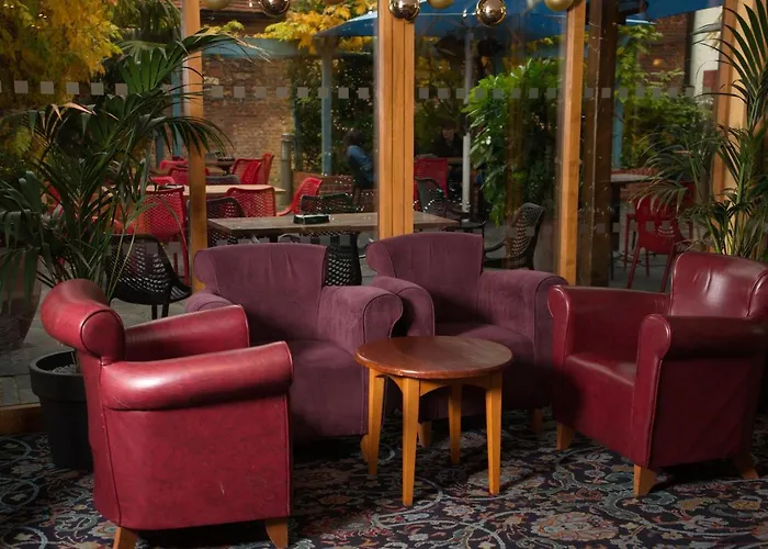 The Catherine Wheel Wetherspoon Hotel Henley-on-Thames