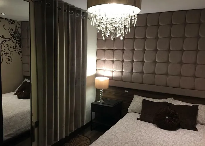 Luxury Living 1 Hotel Watford 