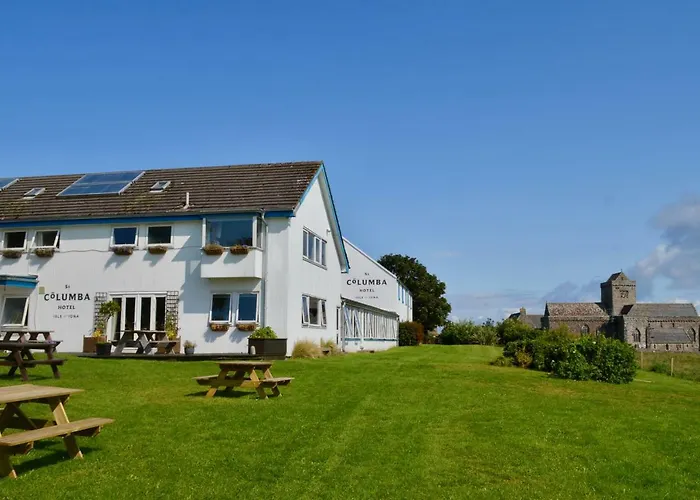 Iona Hotels
